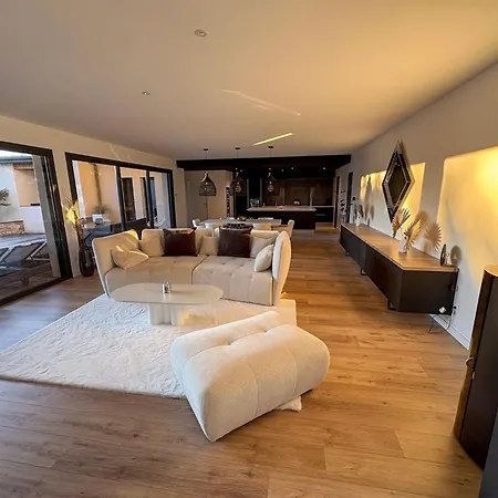 度假居 Des Oliviers Flavin